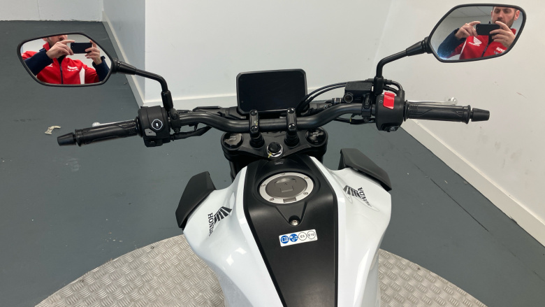 Honda CB125F (24MY)
